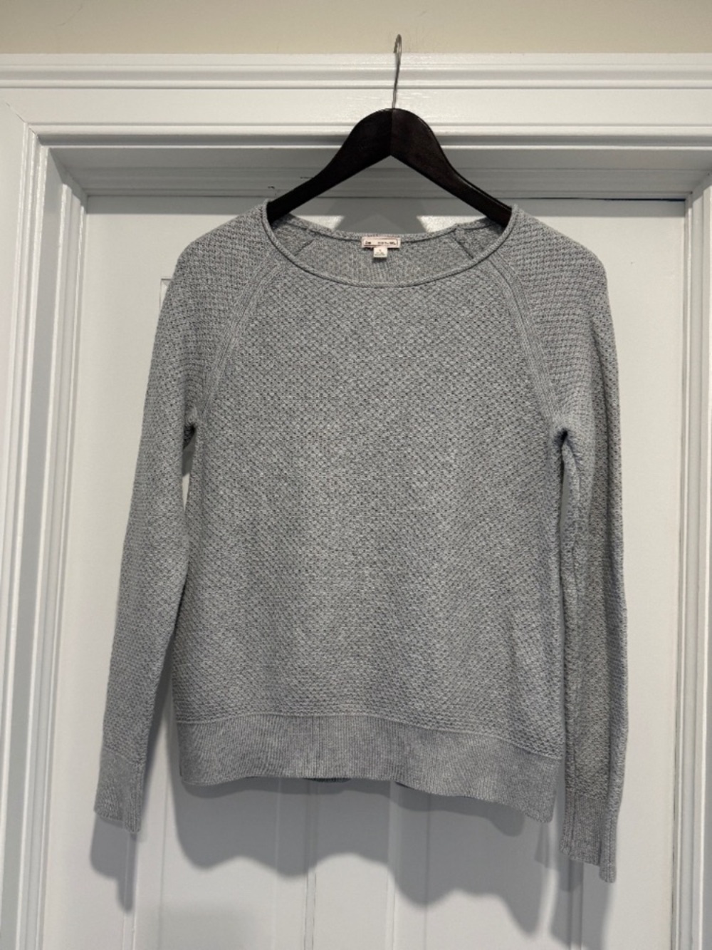 GAP Heather Light Gray Crewneck Sweater